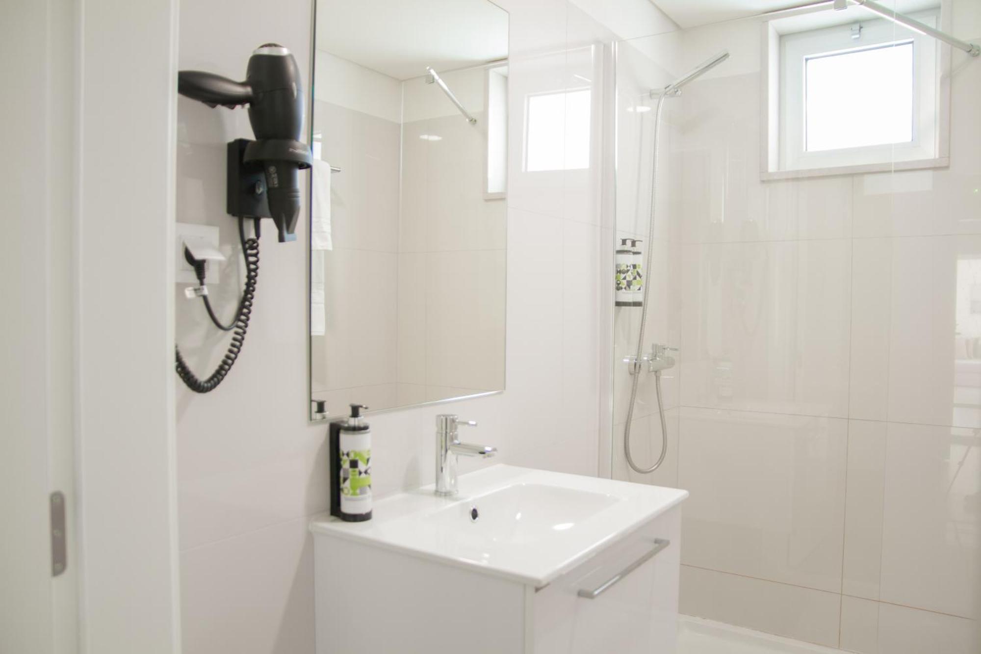 Room Select Porto Suites Экстерьер фото