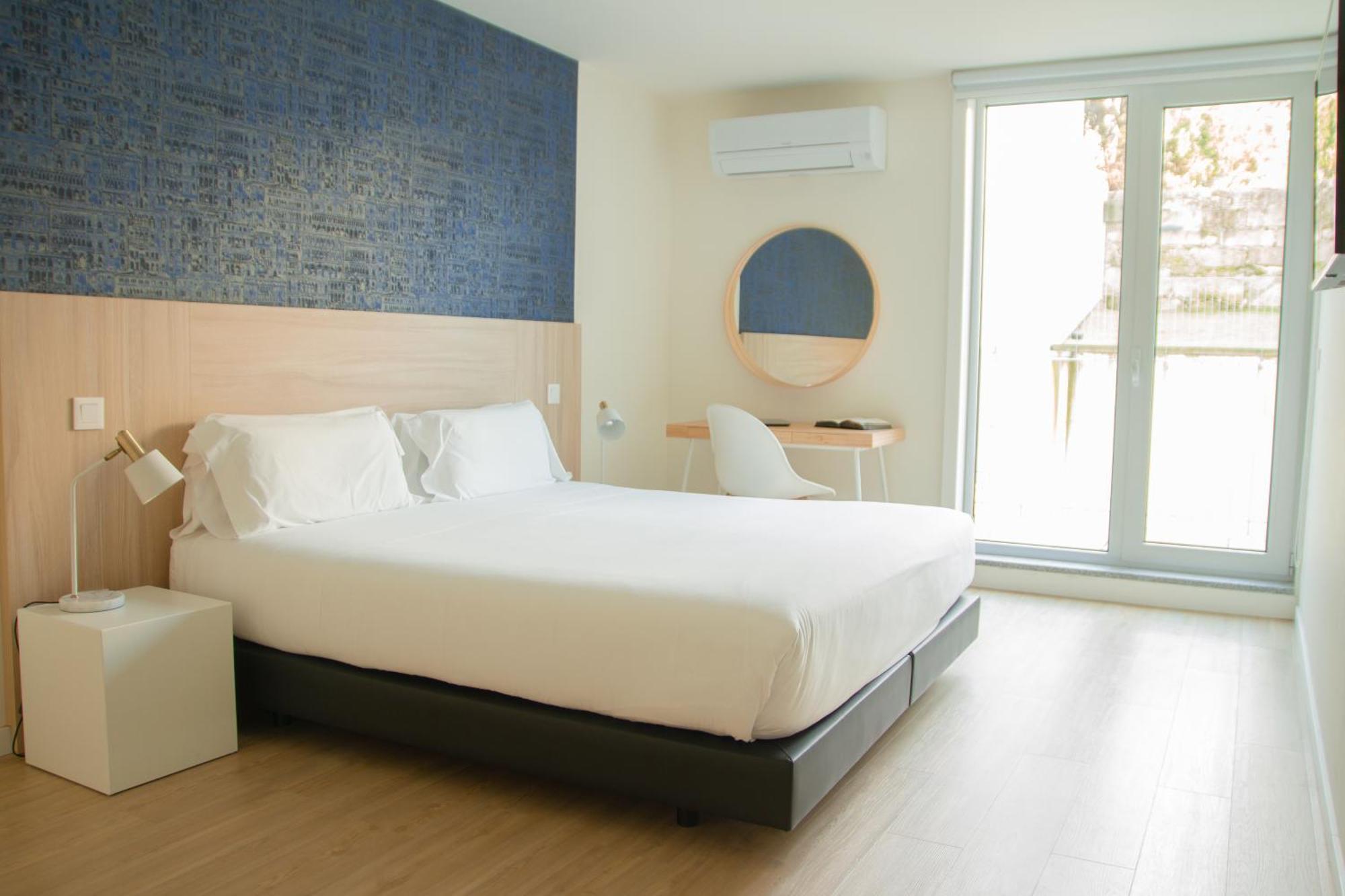 Room Select Porto Suites Экстерьер фото